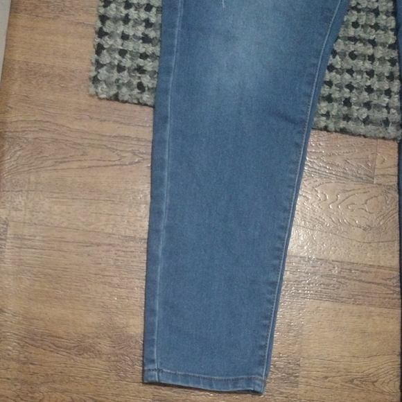 Stylish Blue Ankle-Length Women's Jeans - Picture 7 of 14